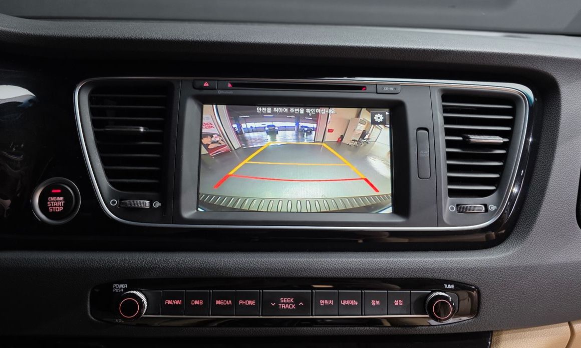 Kia Canival 2015