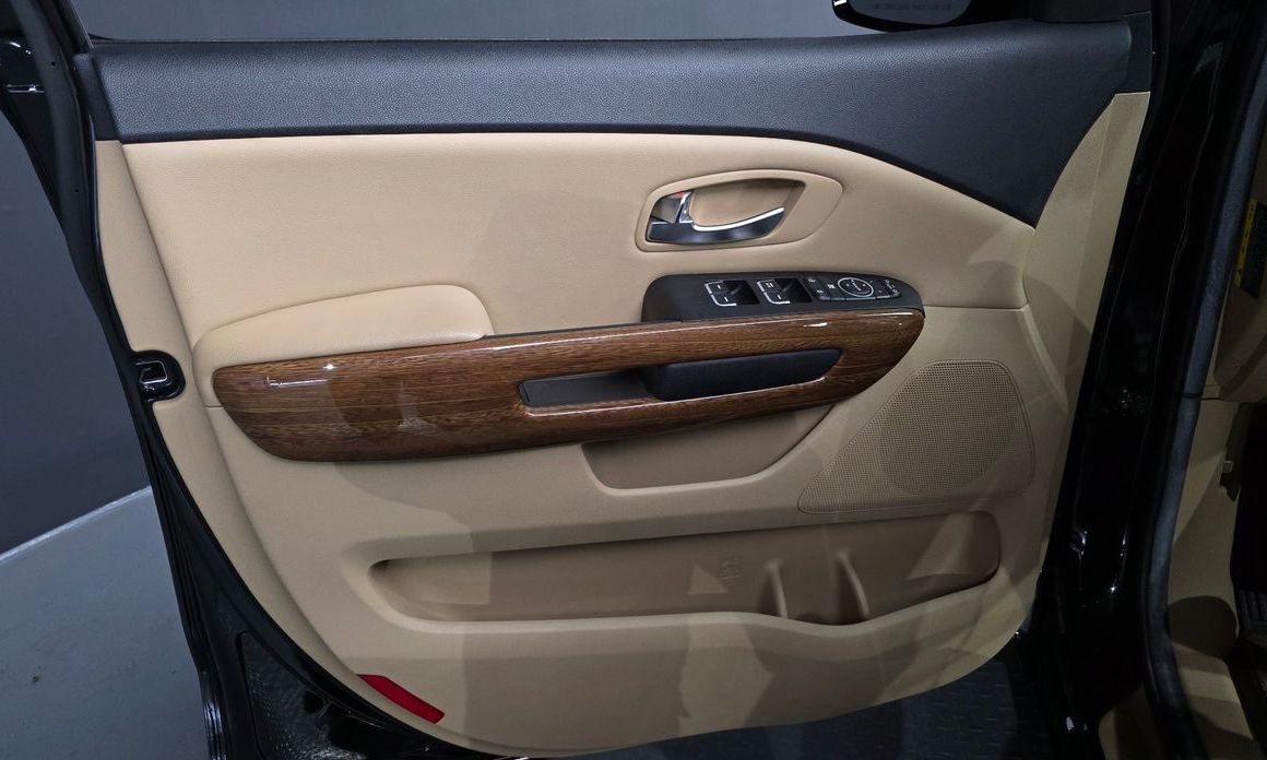 Kia Canival 2015