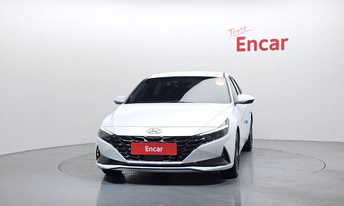 Hyundai AVANTE 2023