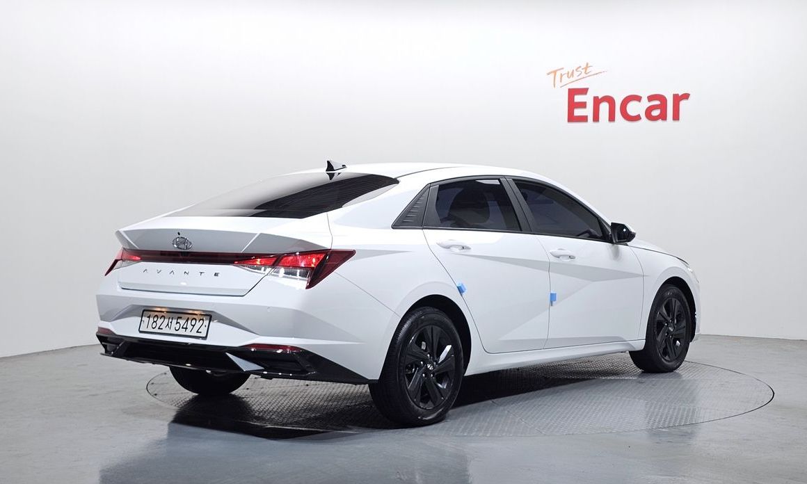 Hyundai AVANTE 2023