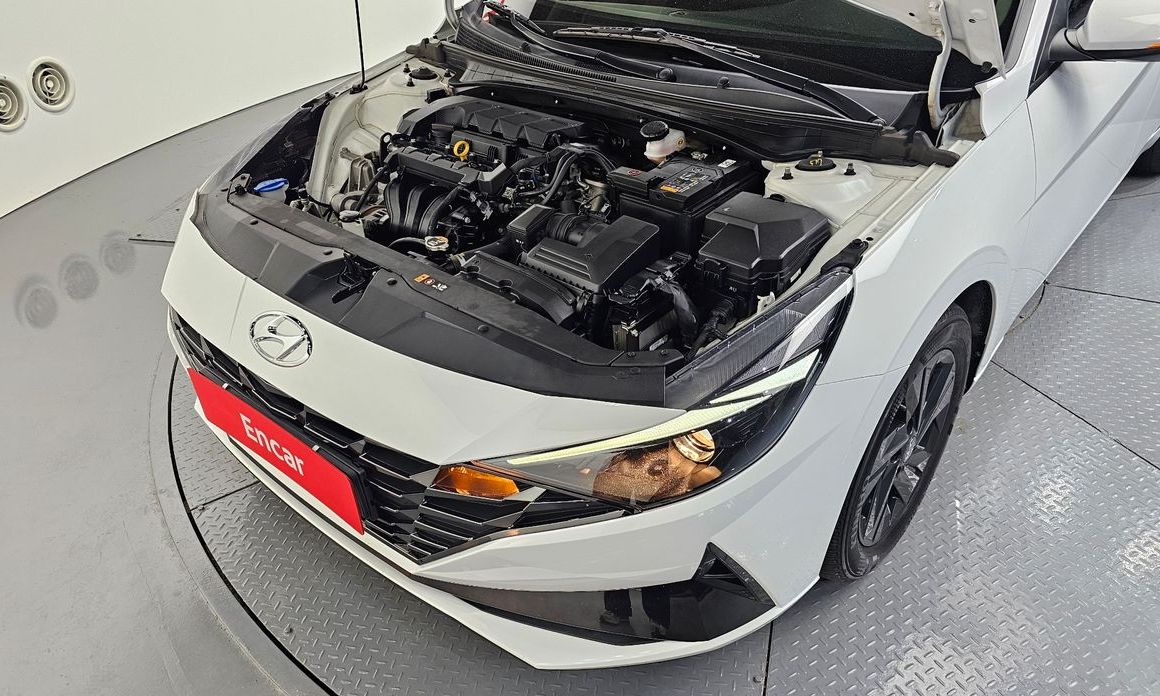 Hyundai AVANTE 2023