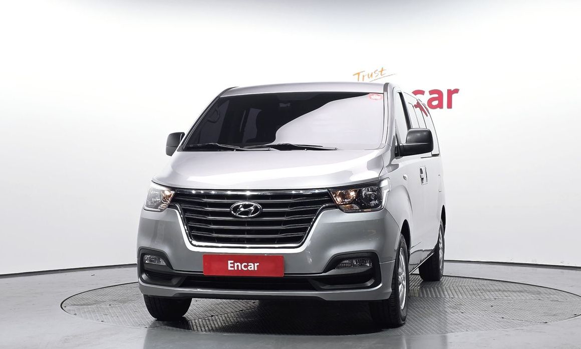 Hyundai Starex 2021