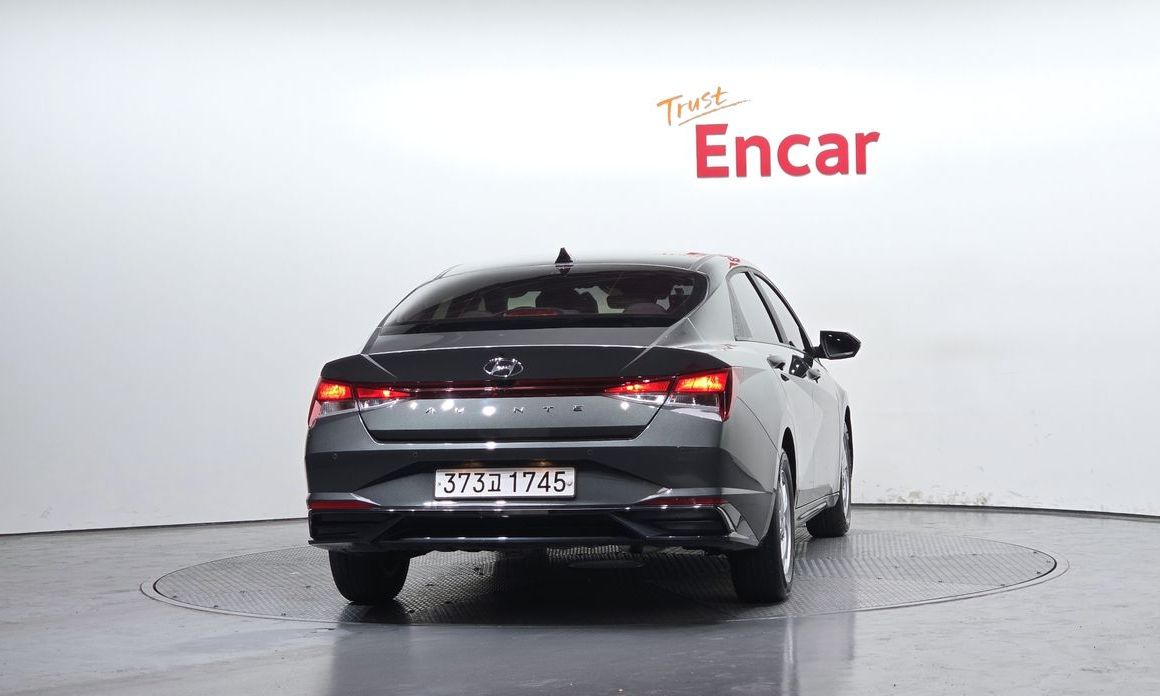 Hyundai AVANTE 2022