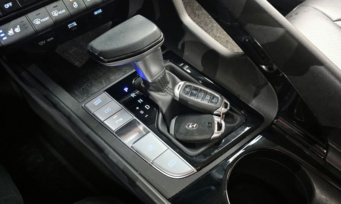 Hyundai AVANTE 2023