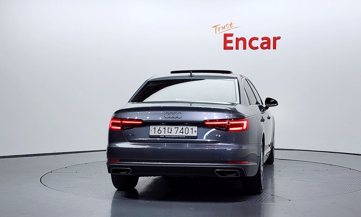 Audi A4 2019