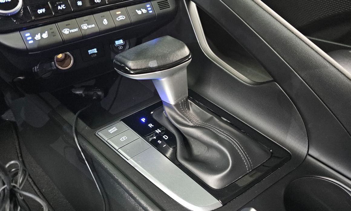 Hyundai AVANTE 2023