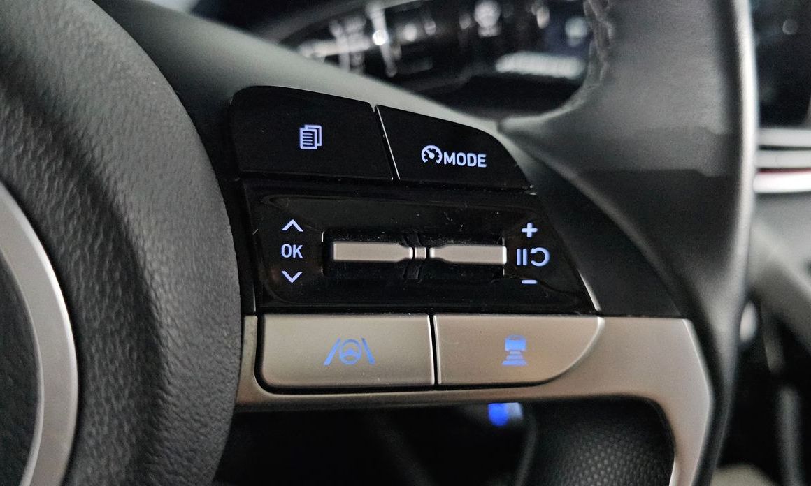 Hyundai AVANTE 2021