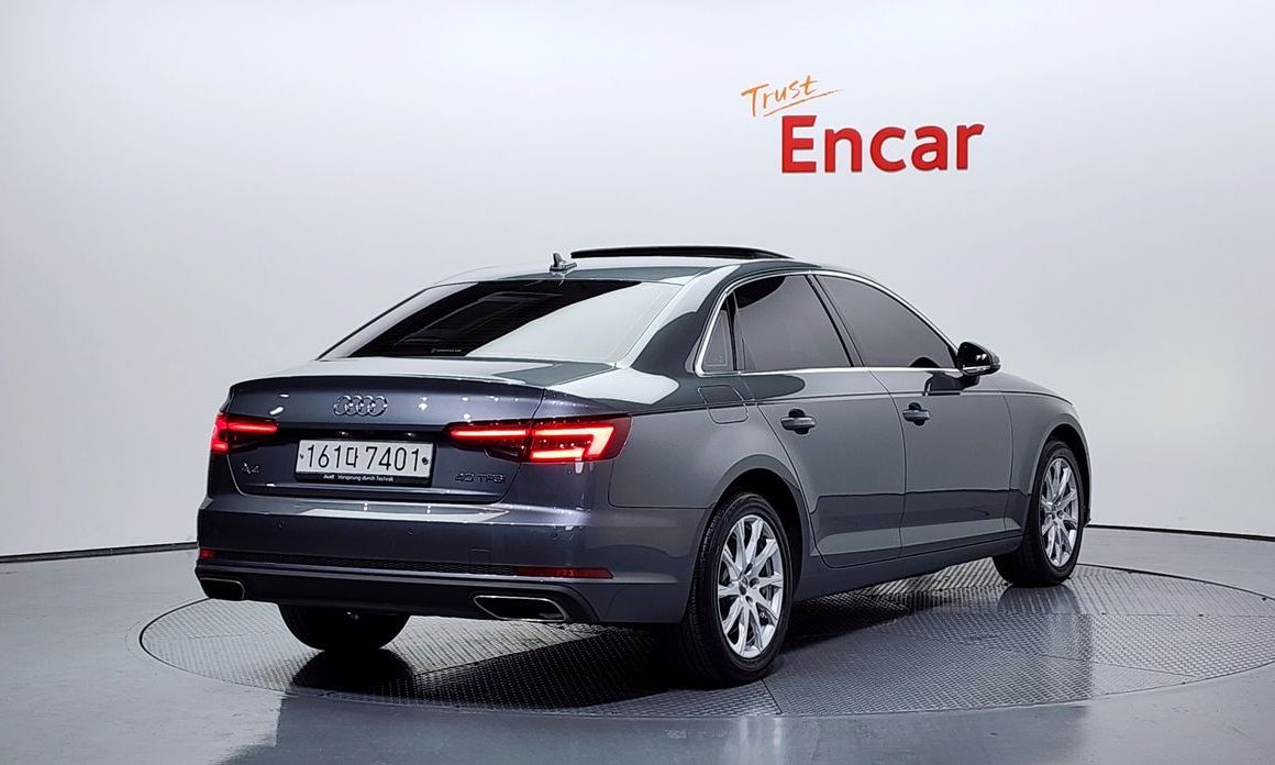 Audi A4 2019