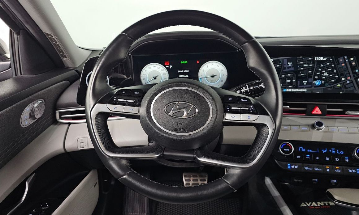 Hyundai AVANTE 2021
