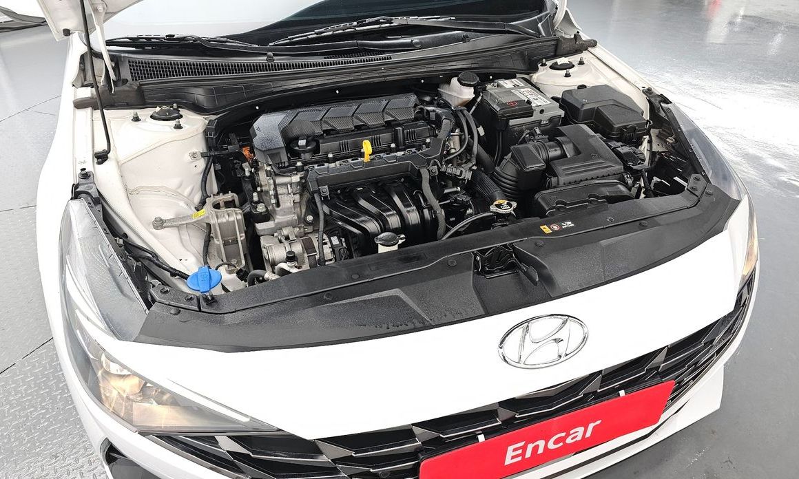 Hyundai AVANTE 2023
