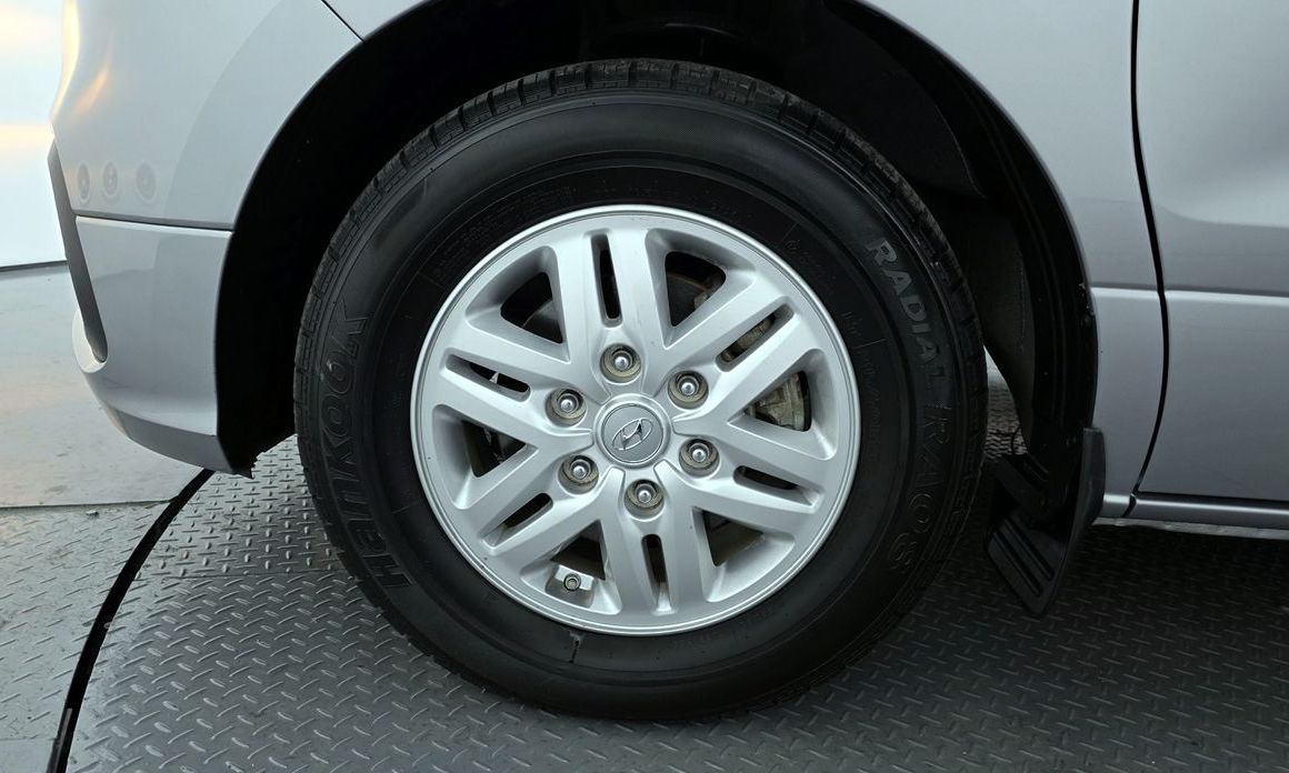 Hyundai Starex 2021