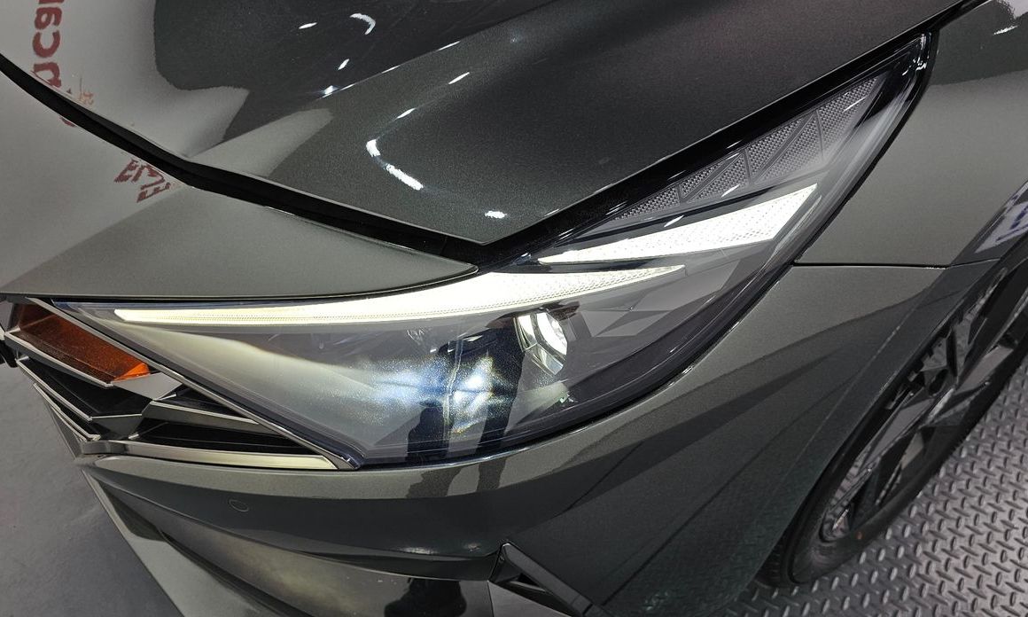 Hyundai AVANTE 2021