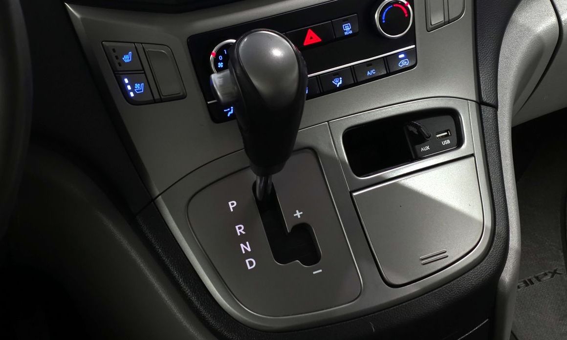 Hyundai Starex 2021