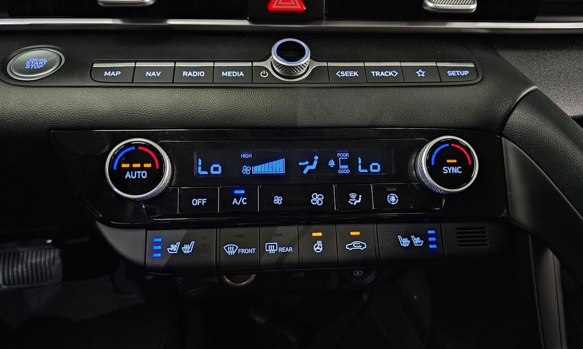 Hyundai AVANTE 2023