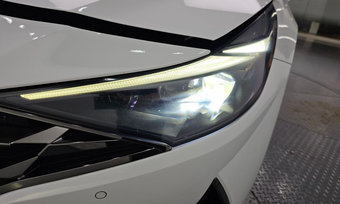 Hyundai AVANTE 2021