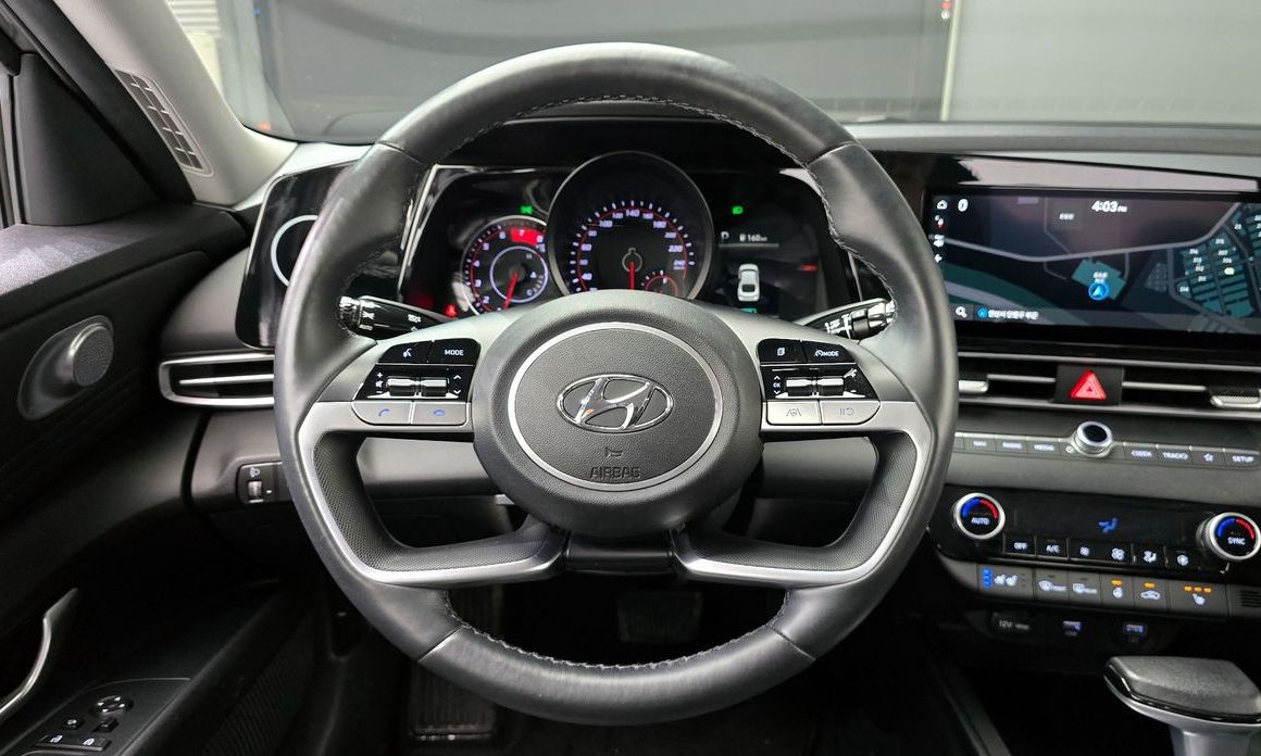 Hyundai AVANTE 2022