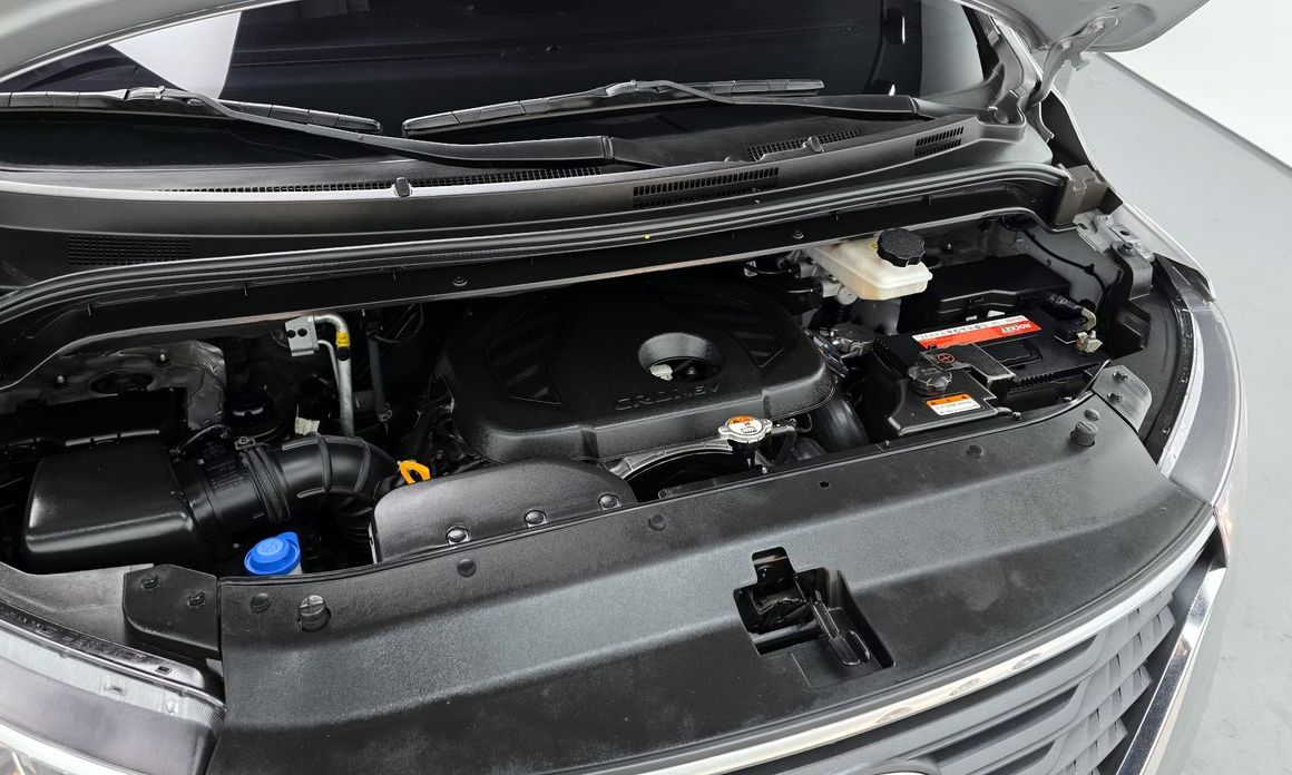 Hyundai Starex 2021