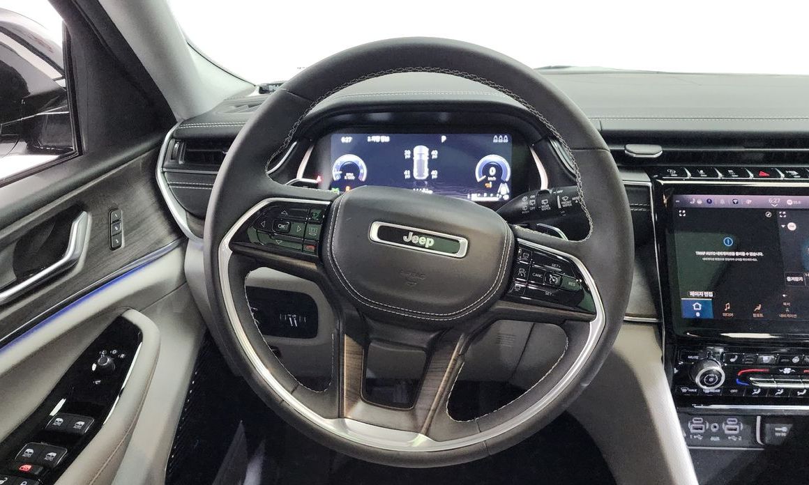 Jeep Cherokee 2023