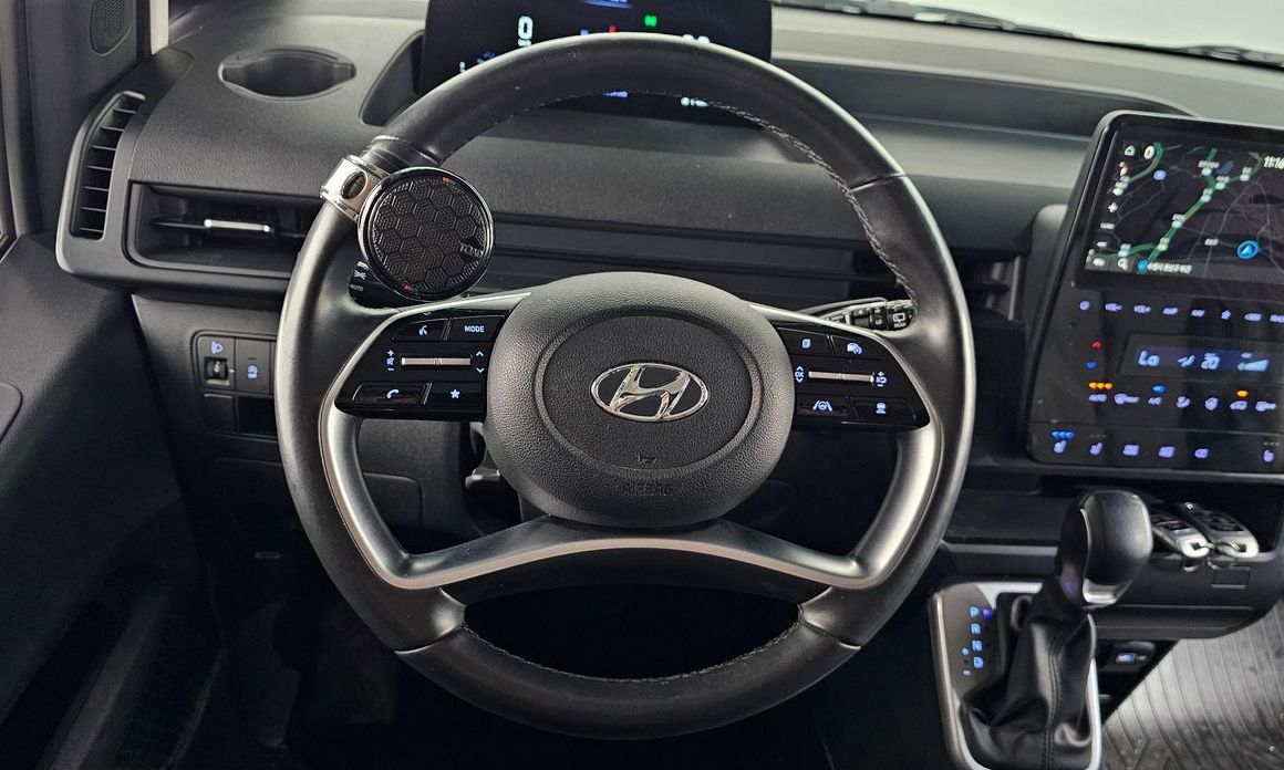 Hyundai Staria 2023