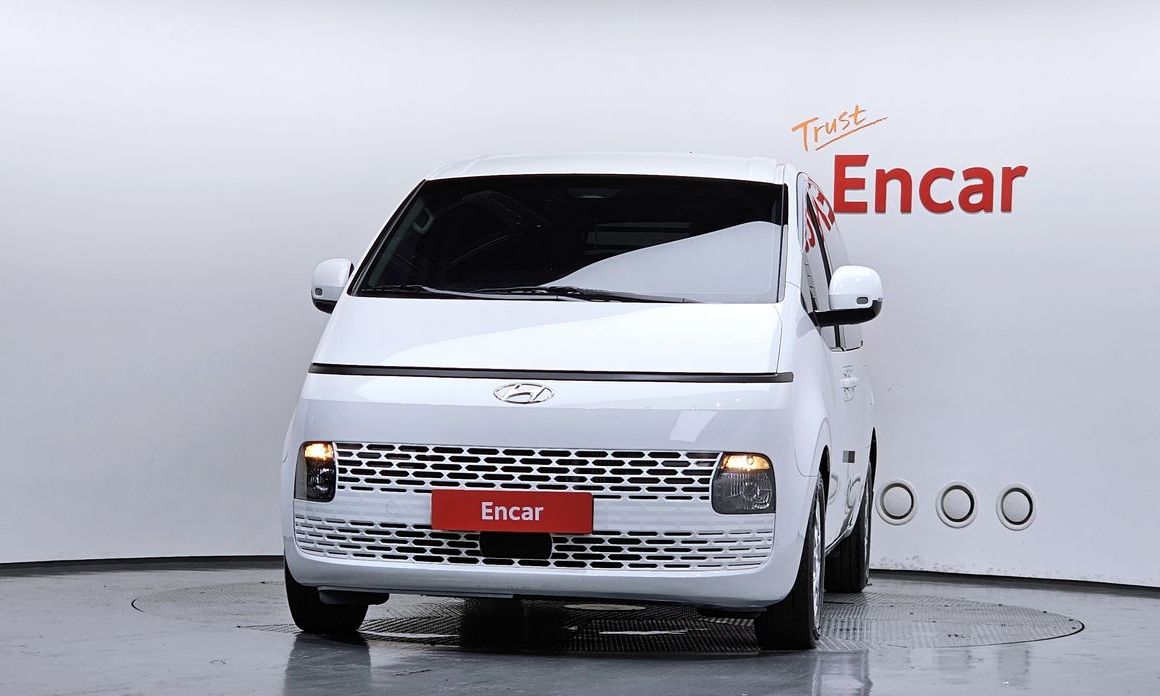Hyundai Staria 2023