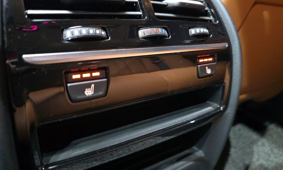 BMW 5-Series 2019