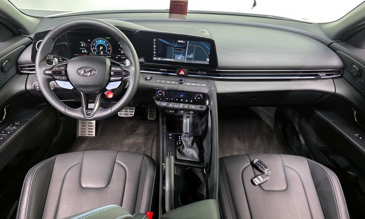 Hyundai AVANTE 2022