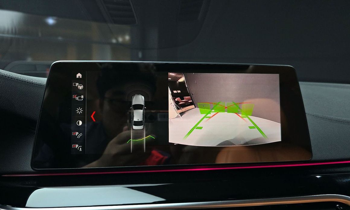 BMW 5-Series 2019