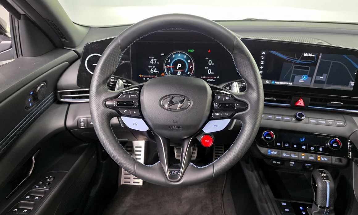 Hyundai AVANTE 2022