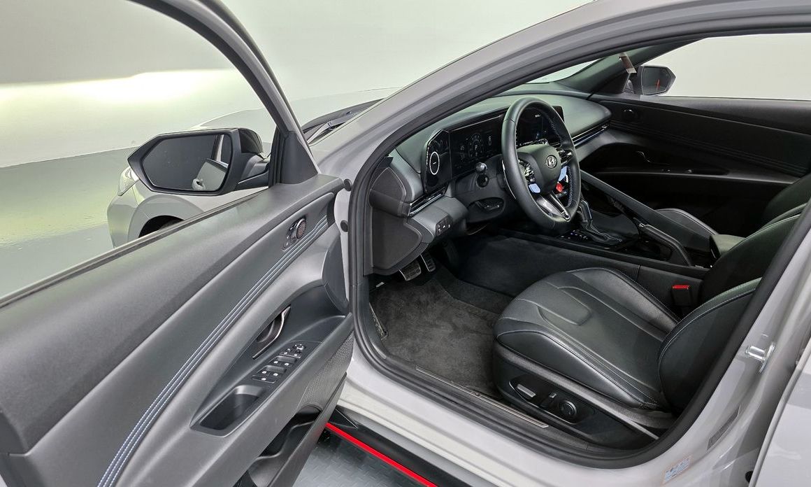 Hyundai AVANTE 2022