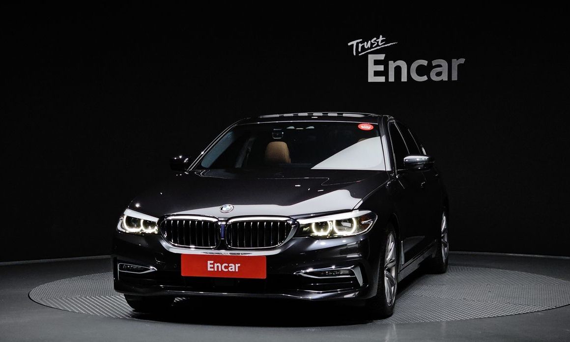 BMW 5-Series 2019