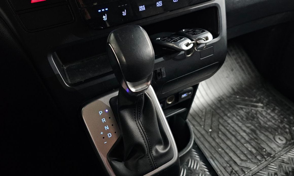Hyundai Staria 2023