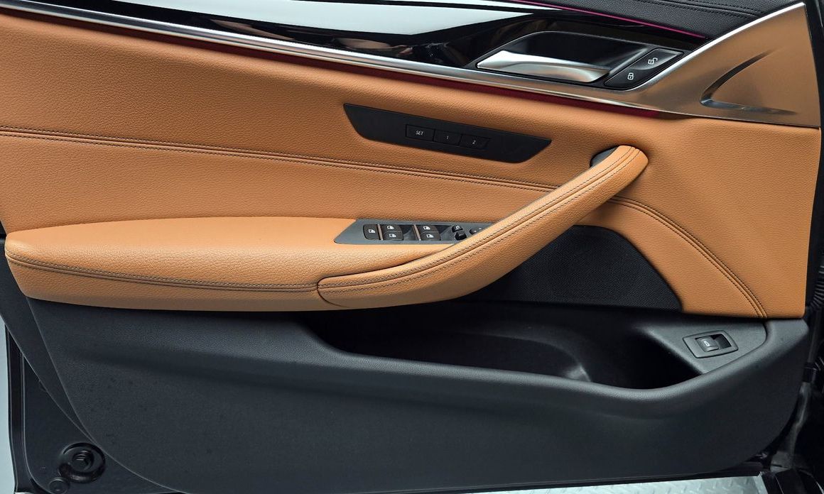 BMW 5-Series 2019