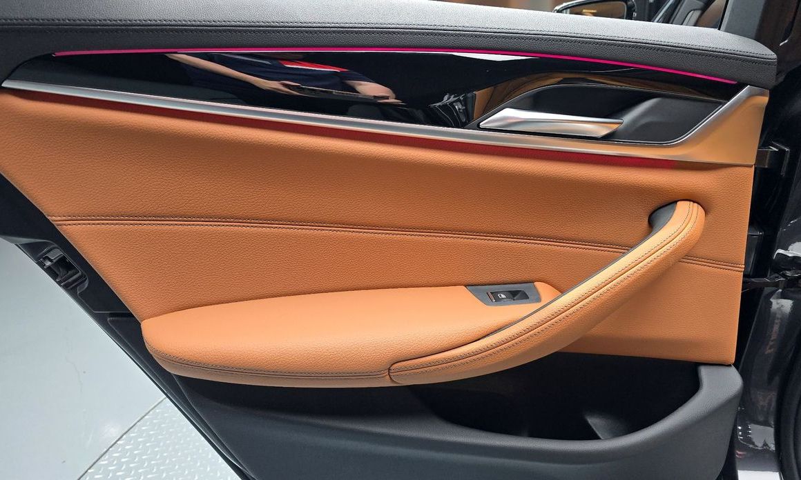 BMW 5-Series 2019
