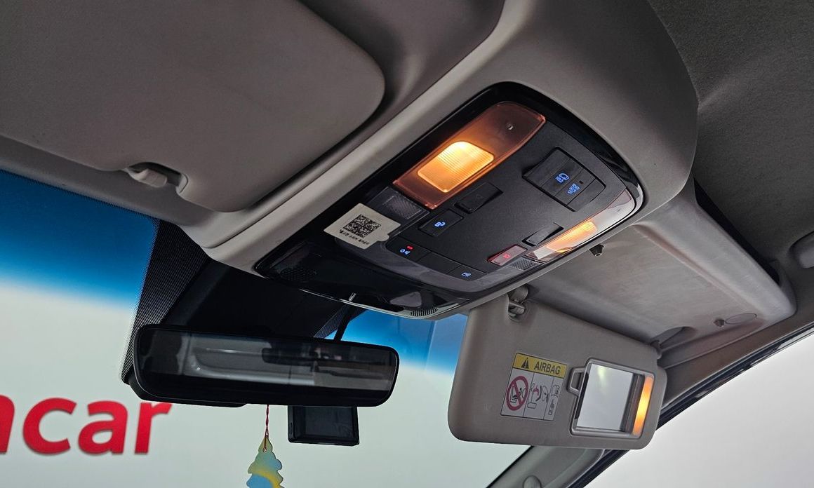 Hyundai Staria 2023