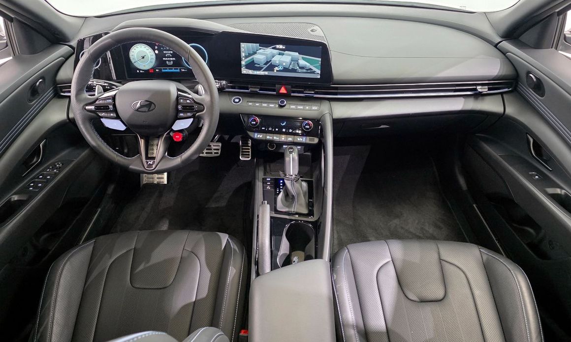 Hyundai AVANTE 2024