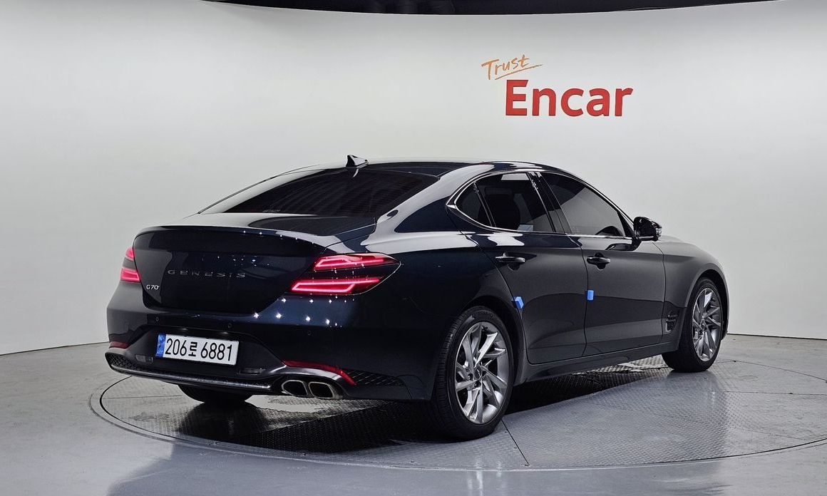 Genesis G70 2022