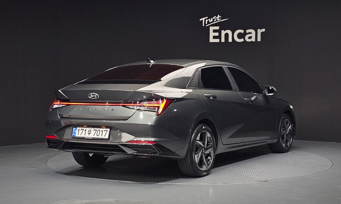 Hyundai AVANTE 2022