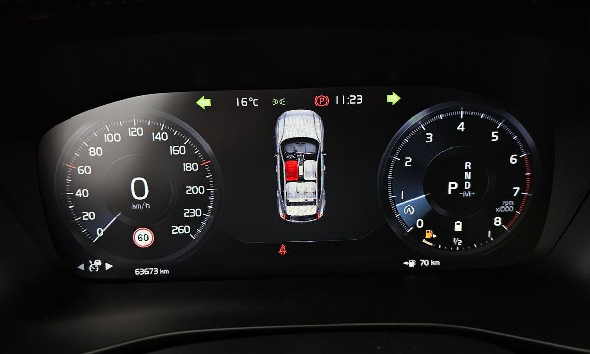 Volvo XC40 2021