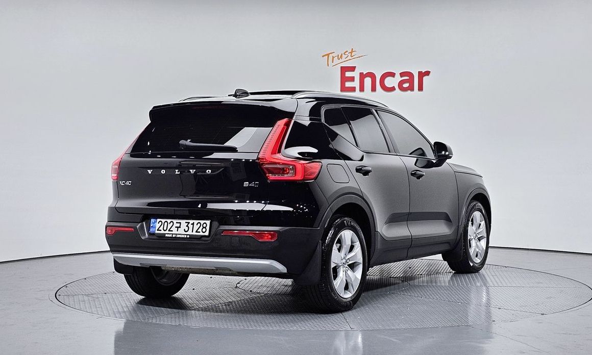 Volvo XC40 2021