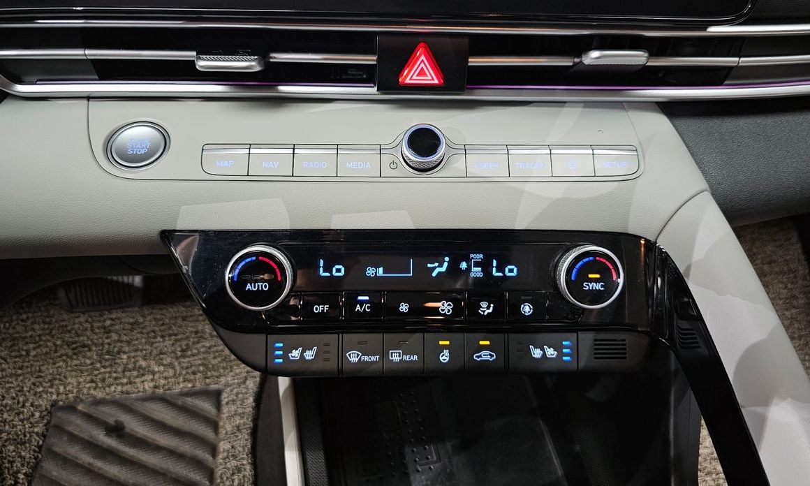 Hyundai AVANTE 2022