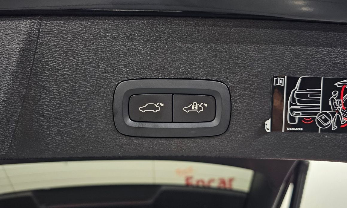Volvo XC40 2021