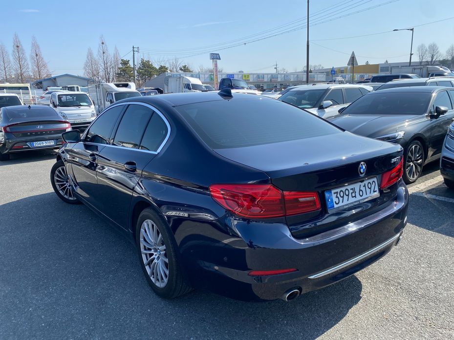BMW 5-Series 2020
