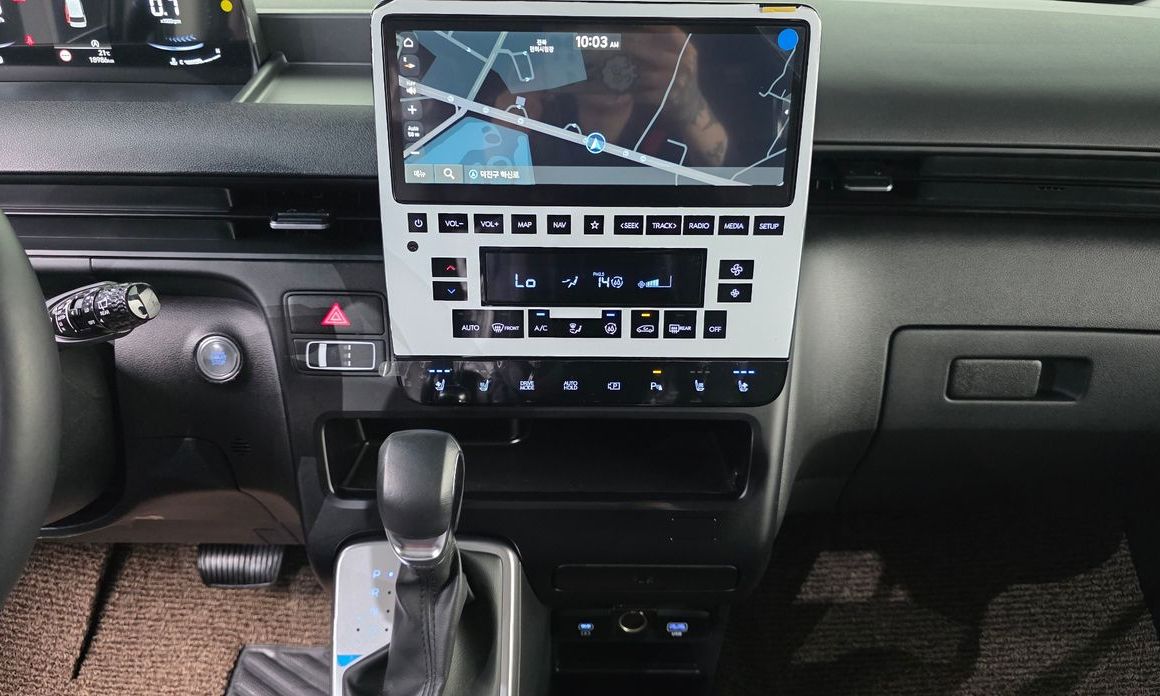 Hyundai Staria 2025