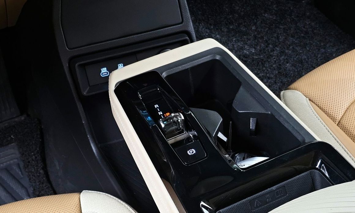 KG_Mobility_Ssangyong Actyon 2025