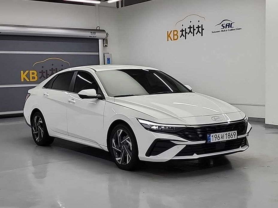 Hyundai AVANTE 2026