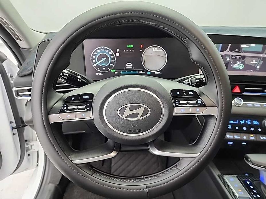 Hyundai AVANTE 2026