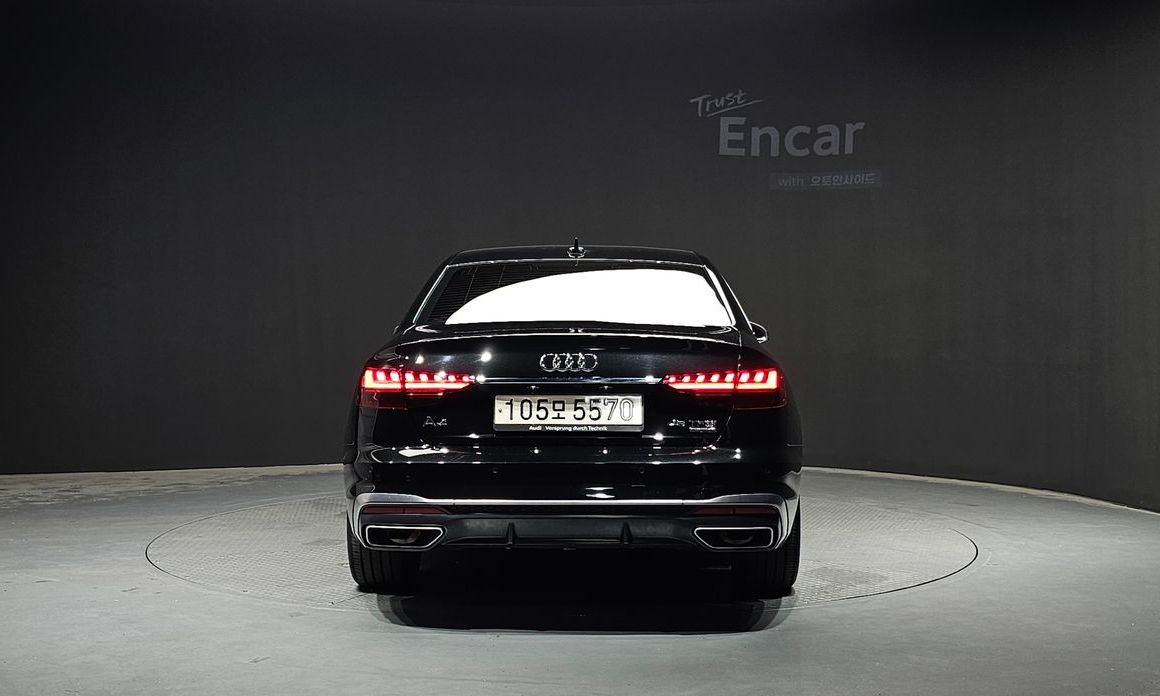 Audi A4 2021