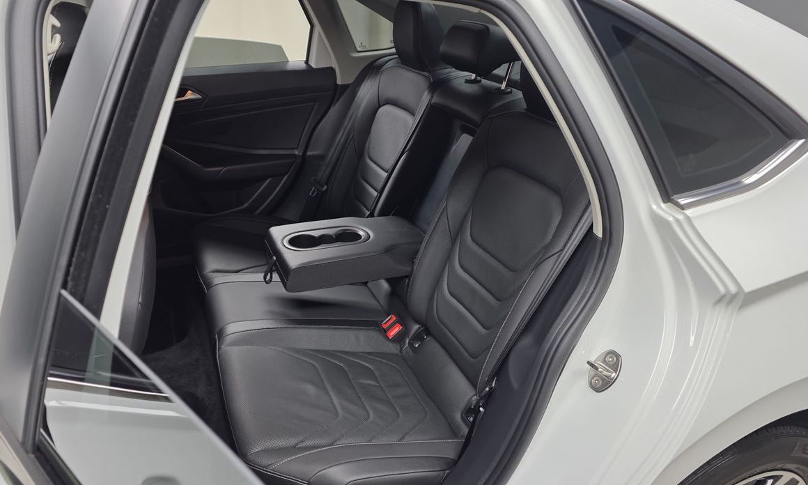 Volkswagen Jetta 2021