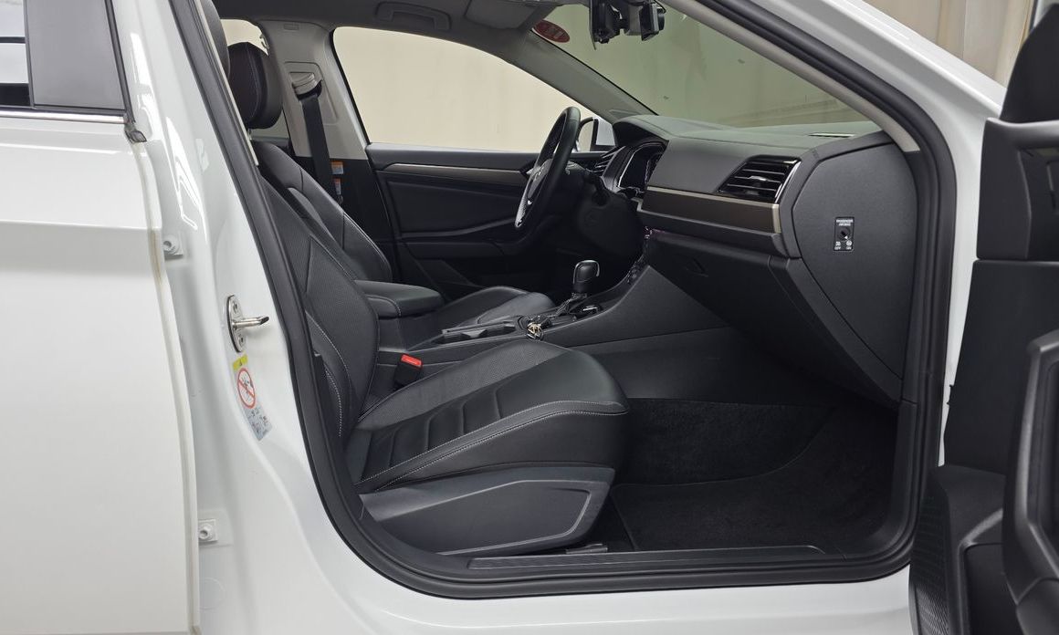 Volkswagen Jetta 2021