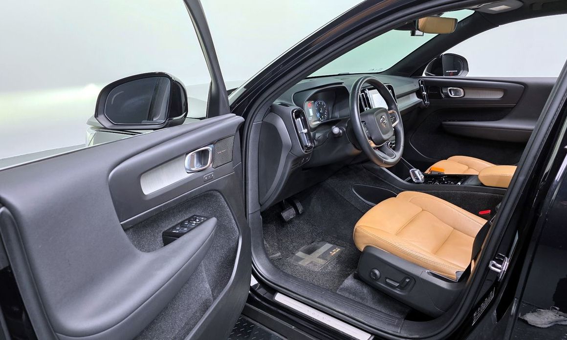 Volvo XC40 2021